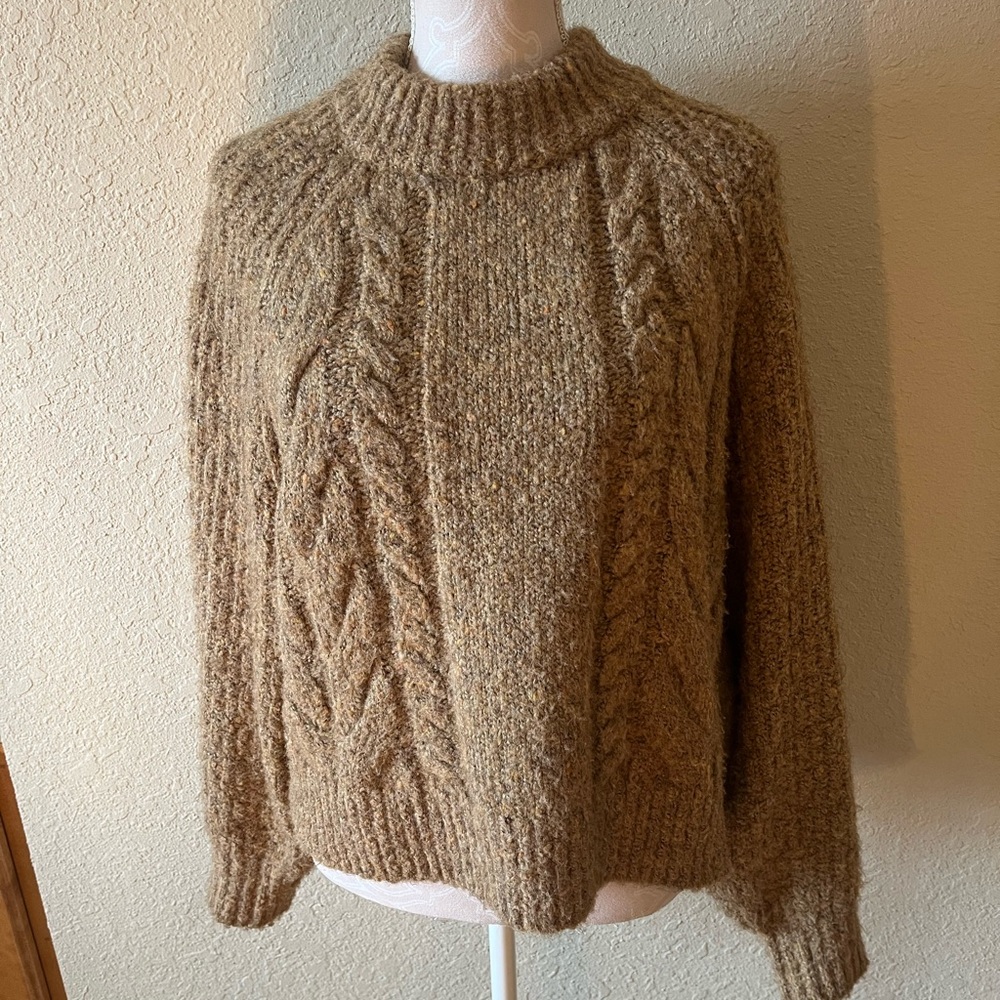 Universal Thread Camel Cable Knit Sweater